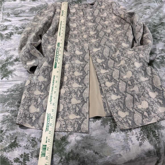 Chico's Gray and White Python Print Cardigan - Picture 6 of 12